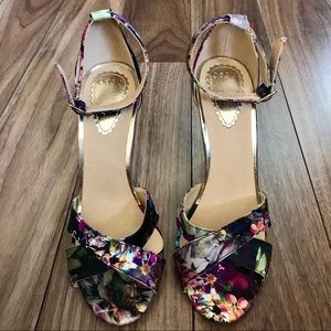 💐oasis open toe floral print high heels💐